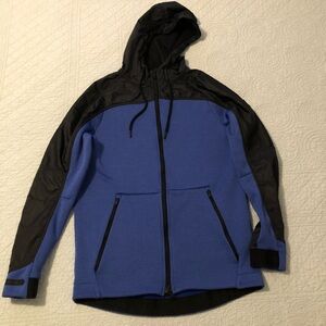 Under Armour Coldgear The Swacket jacket. Size small.